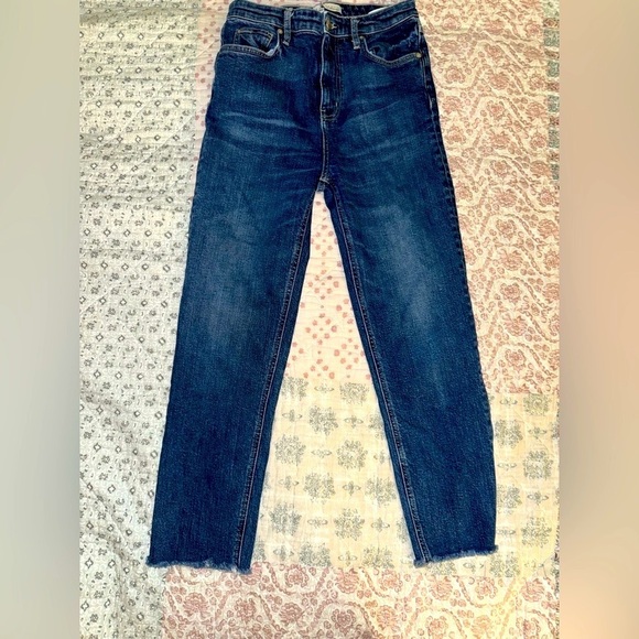 baykanlar Denim - Baykanlar women’s girlfriend jeans. These were a sample pair. EUC